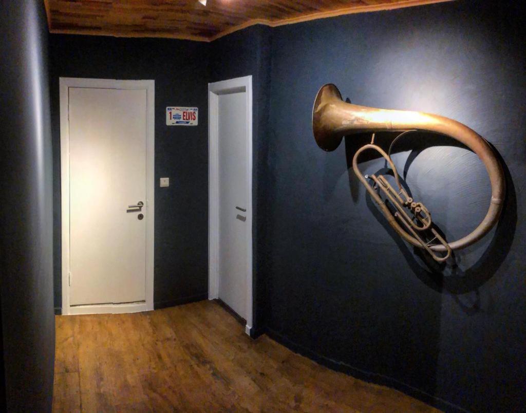 B&B Music City Wibrin Екстер'єр фото